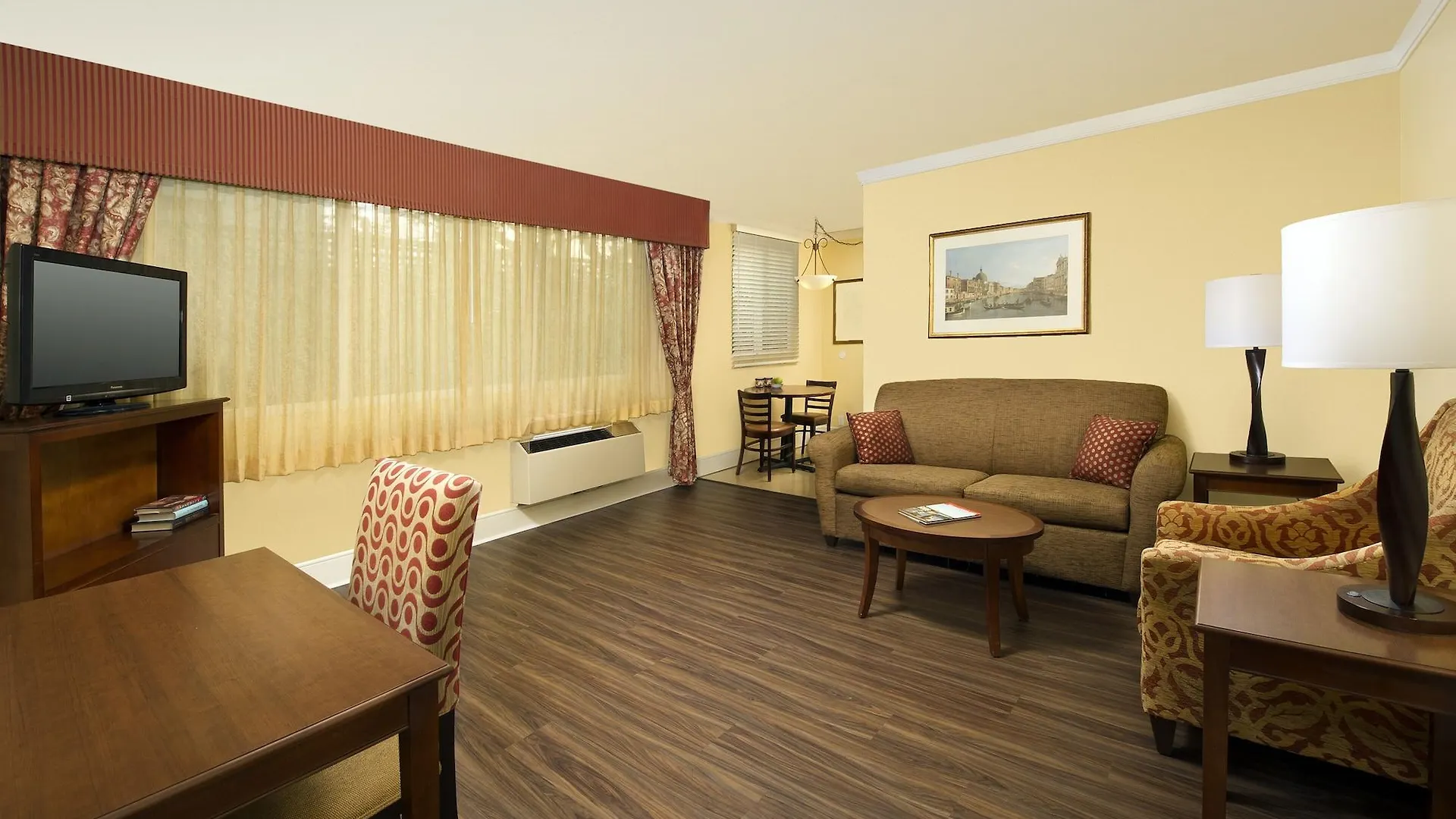 Park Lane Suites & Inn Portland 3*,