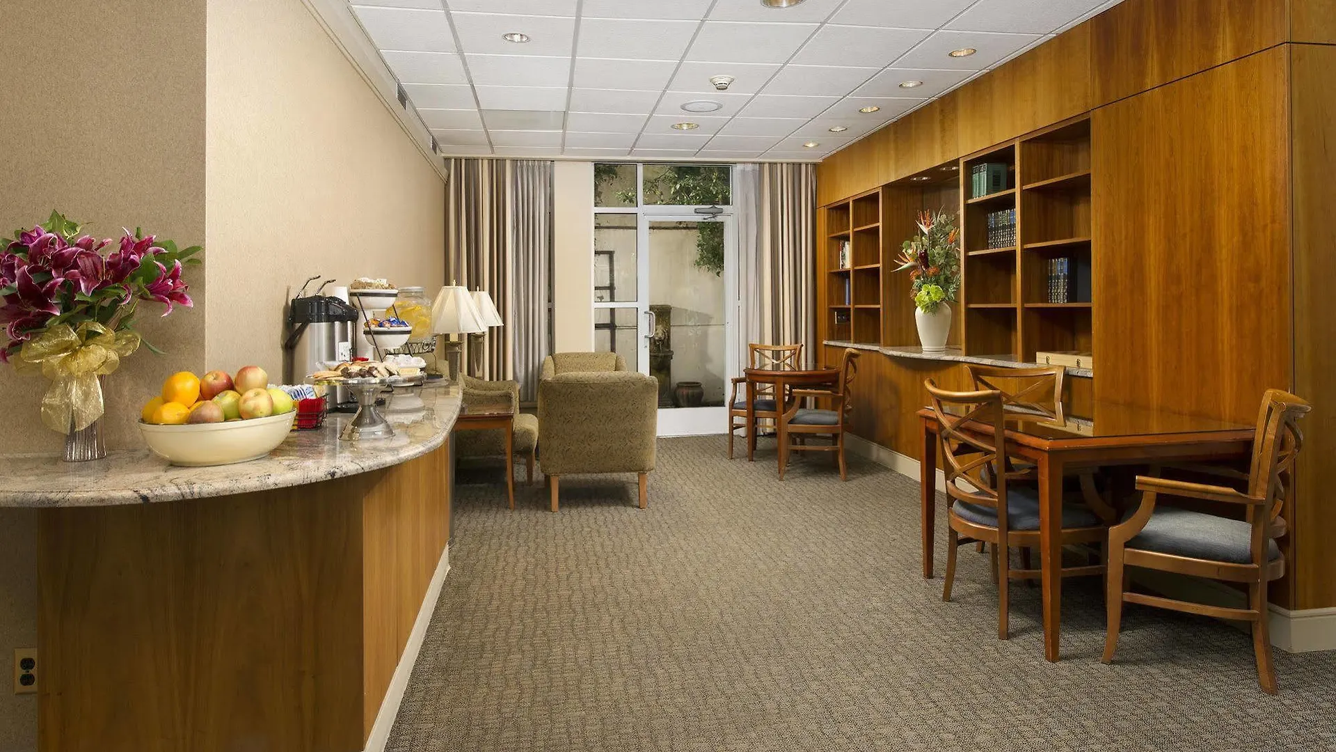 Park Lane Suites & Inn Portland