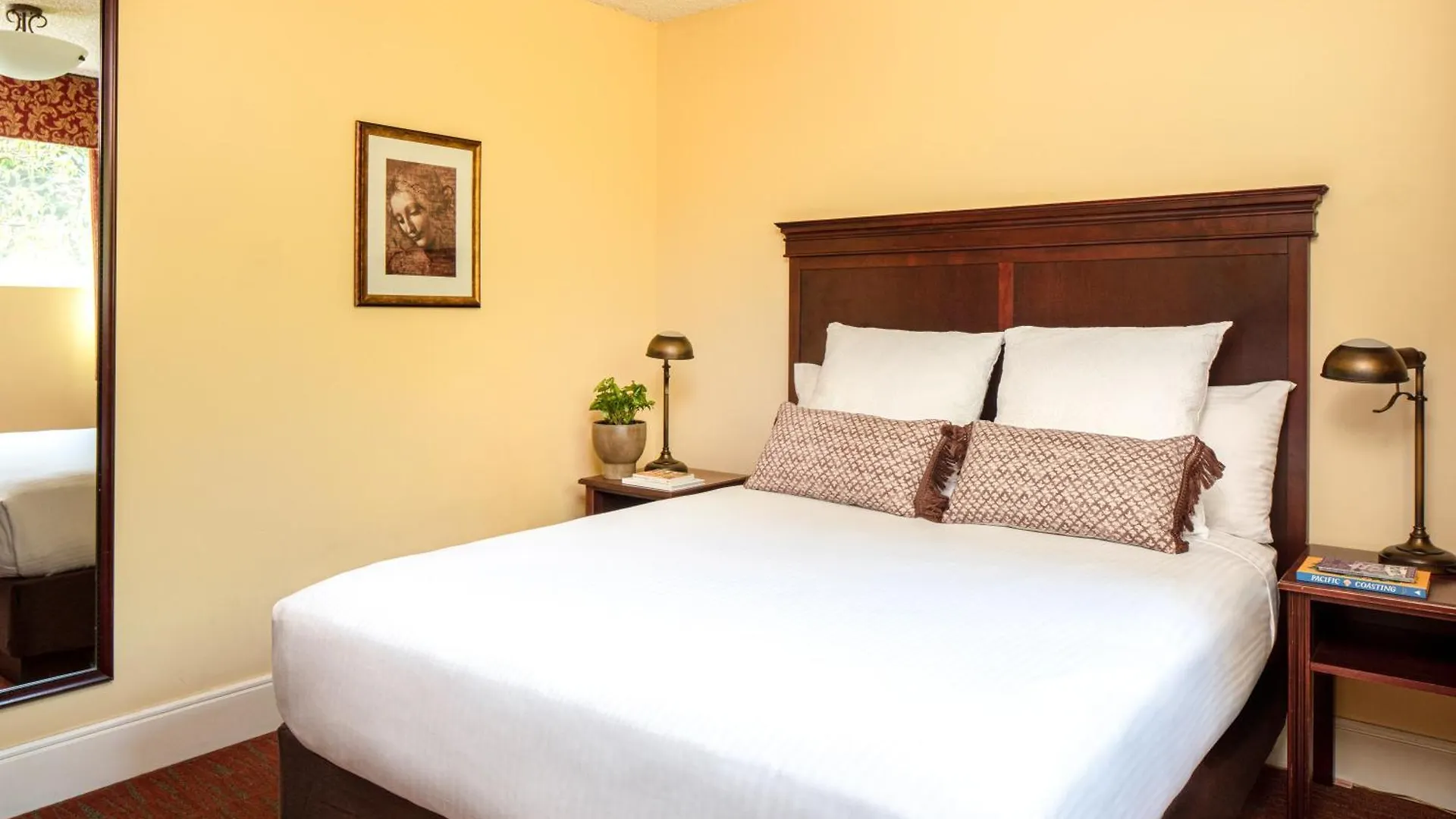 Park Lane Suites & Inn Portland Hotel