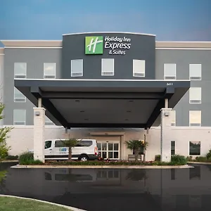 Express & Arpt Elvis Presley Blv By Ihg Hotel Memphis